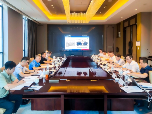 公司外部董事一行到矿业公司开展专题调研