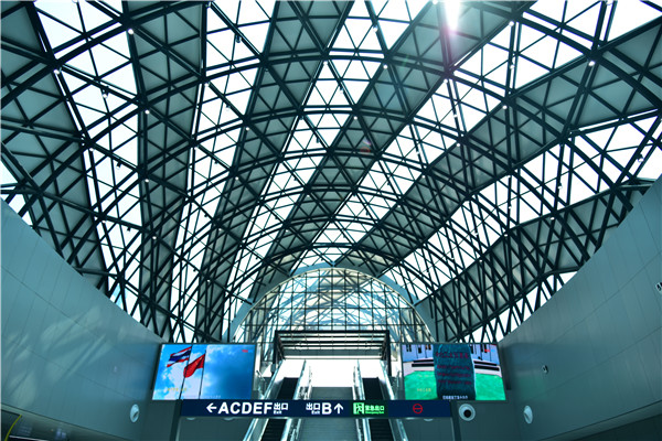 武汉地铁11号线光谷七路站“光谷之眼”